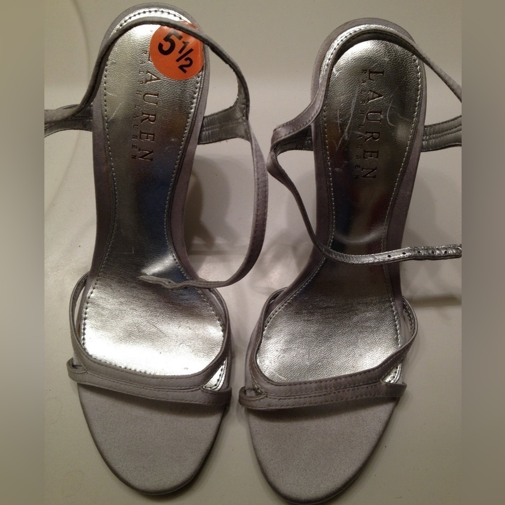 Lauren by Ralph Lauren silver strappy sandals sz 5.5